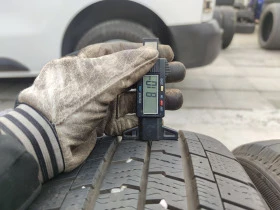 Гуми Зимни 215/65R15, снимка 5