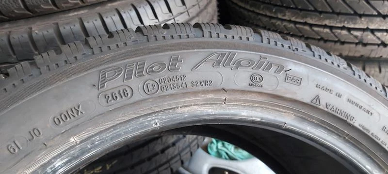 Гуми Зимни 255/40R18, снимка 6 - Гуми и джанти - 33539969