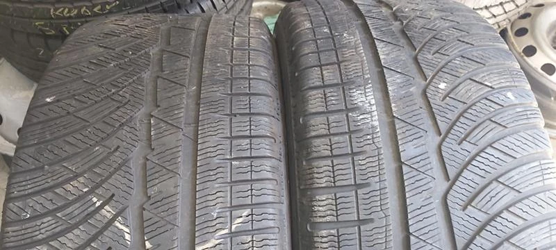 Гуми Зимни 255/40R18, снимка 3 - Гуми и джанти - 33539969