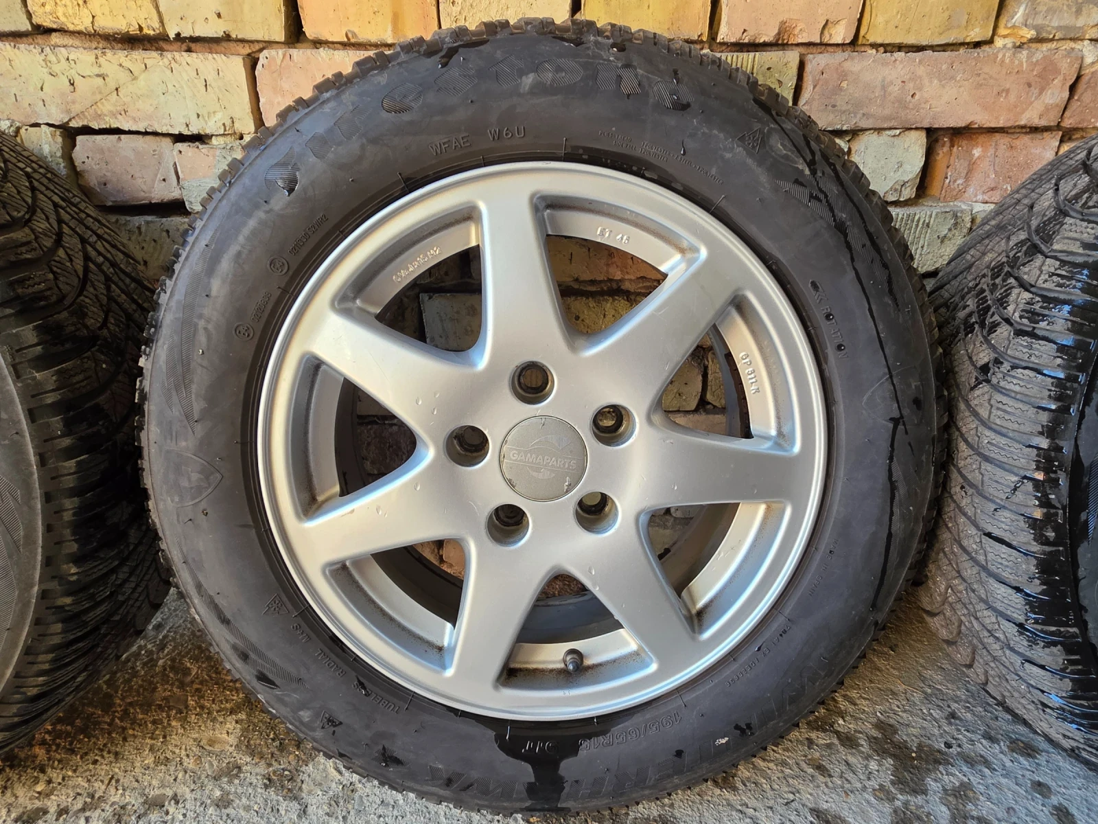 ���� � ������ 195/65R15 �� Skoda Octavia | Mobile.bg � ����������� 3