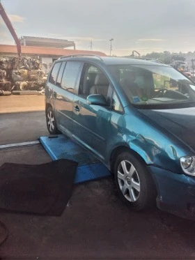 VW Touran 2.0tdi, снимка 3