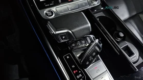 Audi A8 QUATRO LWB* ОБДУХ* МАСАЖИ* 360* HEADUP* МОНИТОРИ* , снимка 9