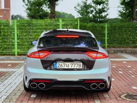 Kia Stinger 3.3 AWD\Хед ап\ТОП ЦЕНА, снимка 4