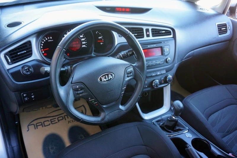 Kia Ceed 1.4i GPL COOL, снимка 6 - Автомобили и джипове - 45208218