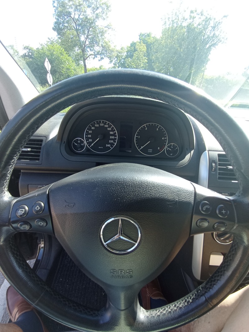 Mercedes-Benz A 180 cdi, снимка 17 - Автомобили и джипове - 46174928
