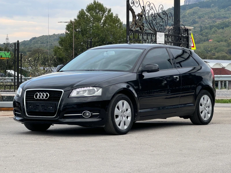 Audi A3 1.6i 102к.с. FACE ГАЗ, снимка 1 - Автомобили и джипове - 47627896