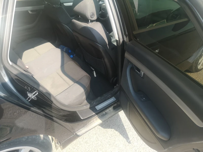 Audi A4 1.8t , снимка 7 - Автомобили и джипове - 52292592