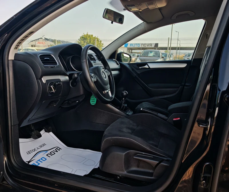 VW Golf 1.6 ДИЗЕЛ 105КС. HIGHLINE! УНИКАЛНО СЪСТОЯНИЕ!, снимка 8 - Автомобили и джипове - 51449319