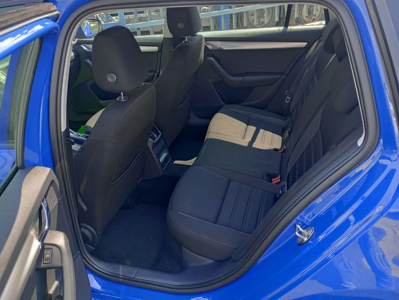Skoda Octavia  2.0TDI-150p.s. Automat, снимка 6 - Автомобили и джипове - 51596096