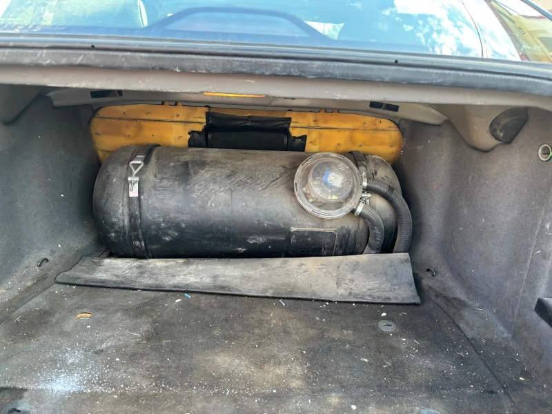 BMW 520 2000, снимка 5 - Автомобили и джипове - 52131270