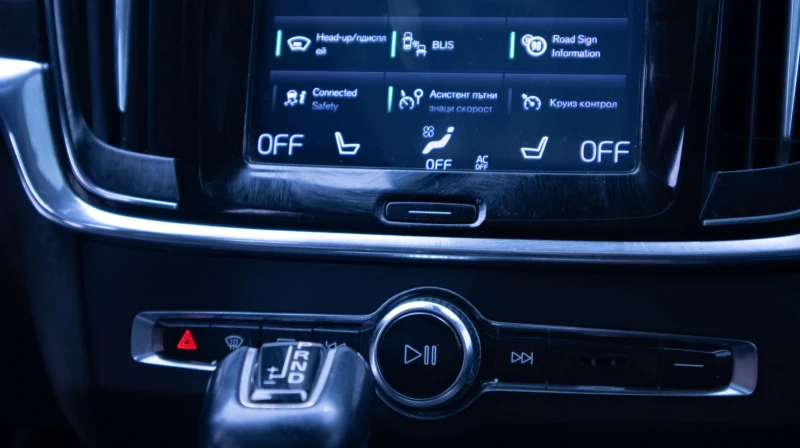 Volvo V90 Cross Country Volvo V90 Cross Country D5 AWD, снимка 7 - Автомобили и джипове - 52653729