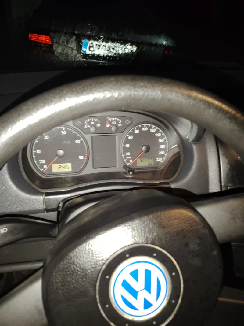 VW Polo 1.4 TDI, снимка 17 - Автомобили и джипове - 52506340
