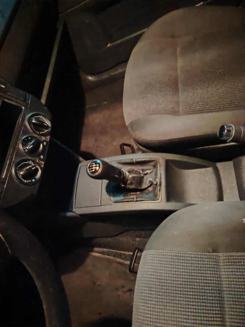 VW Polo 1.4 TDI, снимка 11 - Автомобили и джипове - 52506340