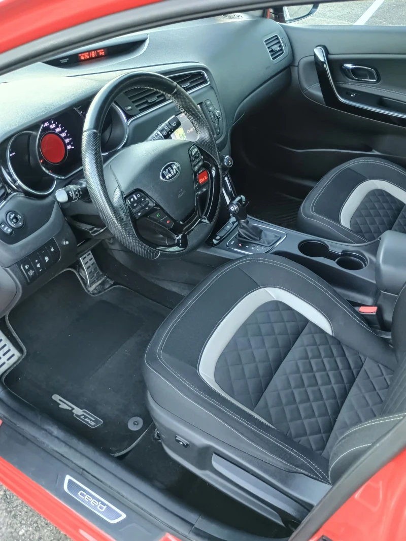 Kia Ceed * УНИКАТ * GT LINE * АВТОМАТИК * ТОП СЪСТОЯНИЕ !!!, снимка 9 - Автомобили и джипове - 52887136