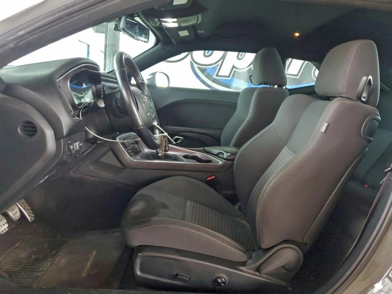 Dodge Challenger 5.7HEMI* R/T* ПЕРФЕКТНА, снимка 8 - Автомобили и джипове - 53221403