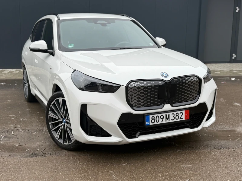 BMW iX1 iX1 xDrive30= M-Sport= Гаранция= 11000км= Лизинг.