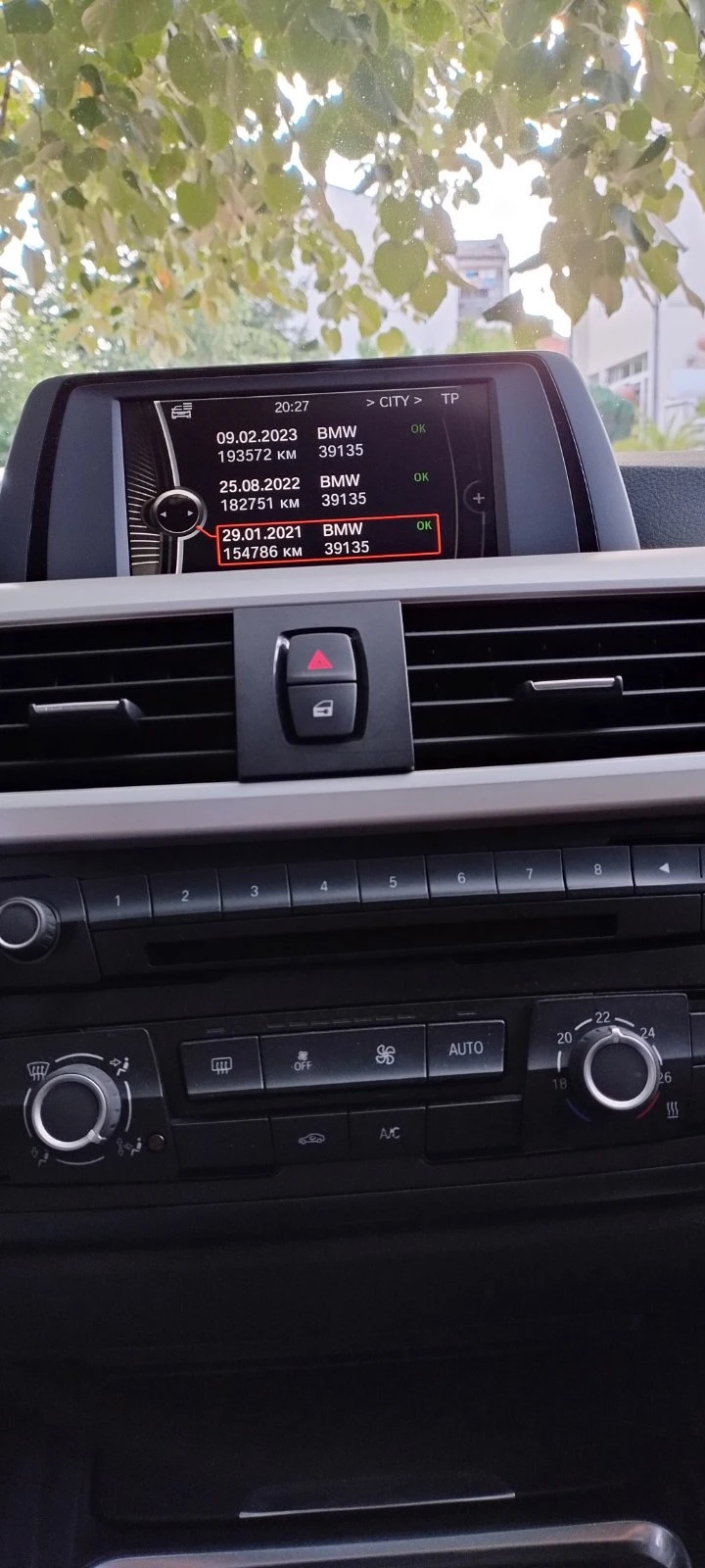 BMW 318 d, снимка 15 - Автомобили и джипове - 53145140