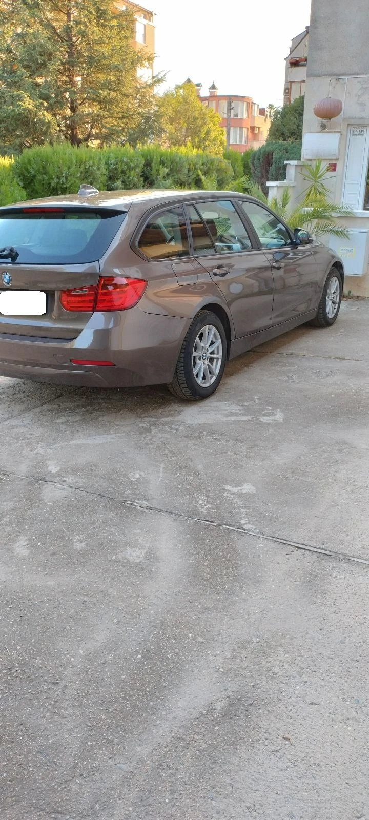 BMW 318 d, снимка 5 - Автомобили и джипове - 53145140