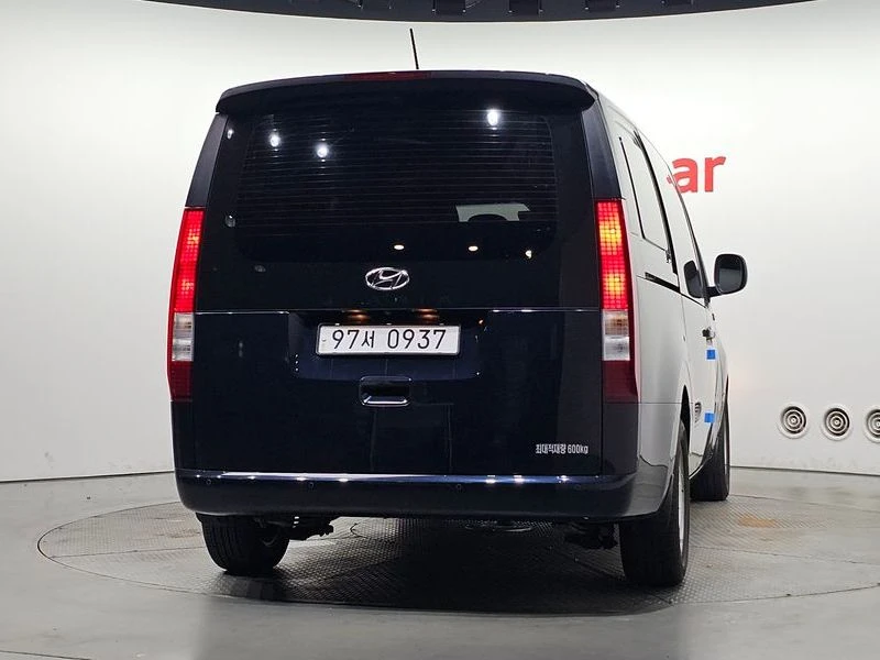Hyundai Staria * 5МЕСТЕН* ДИЗЕЛ* , снимка 4 - Автомобили и джипове - 55662701