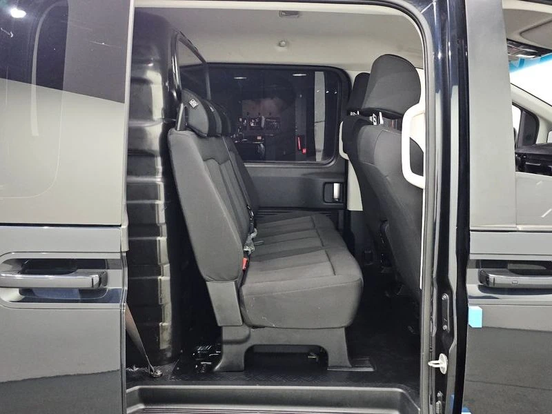 Hyundai Staria * 5МЕСТЕН* ДИЗЕЛ* , снимка 11 - Автомобили и джипове - 55662701