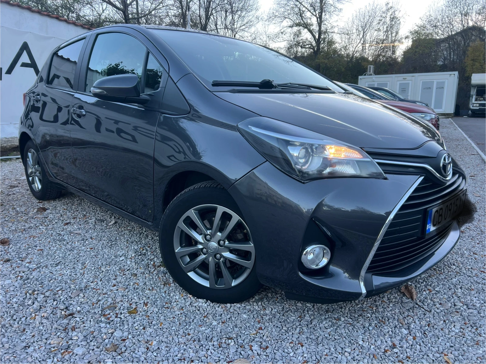 Toyota Yaris 1.3-NAVI FULL, снимка 1