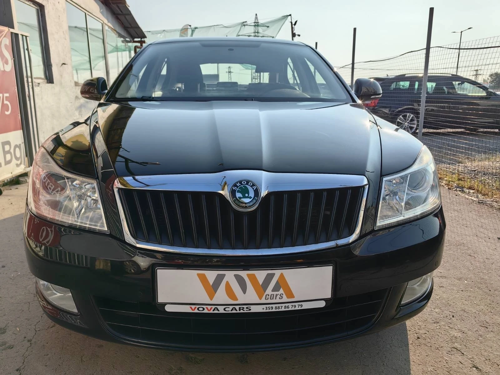 Skoda Octavia 1.8TSI-160к.с* Нави* Автопилот* Климатроник* Подгр - изображение 6