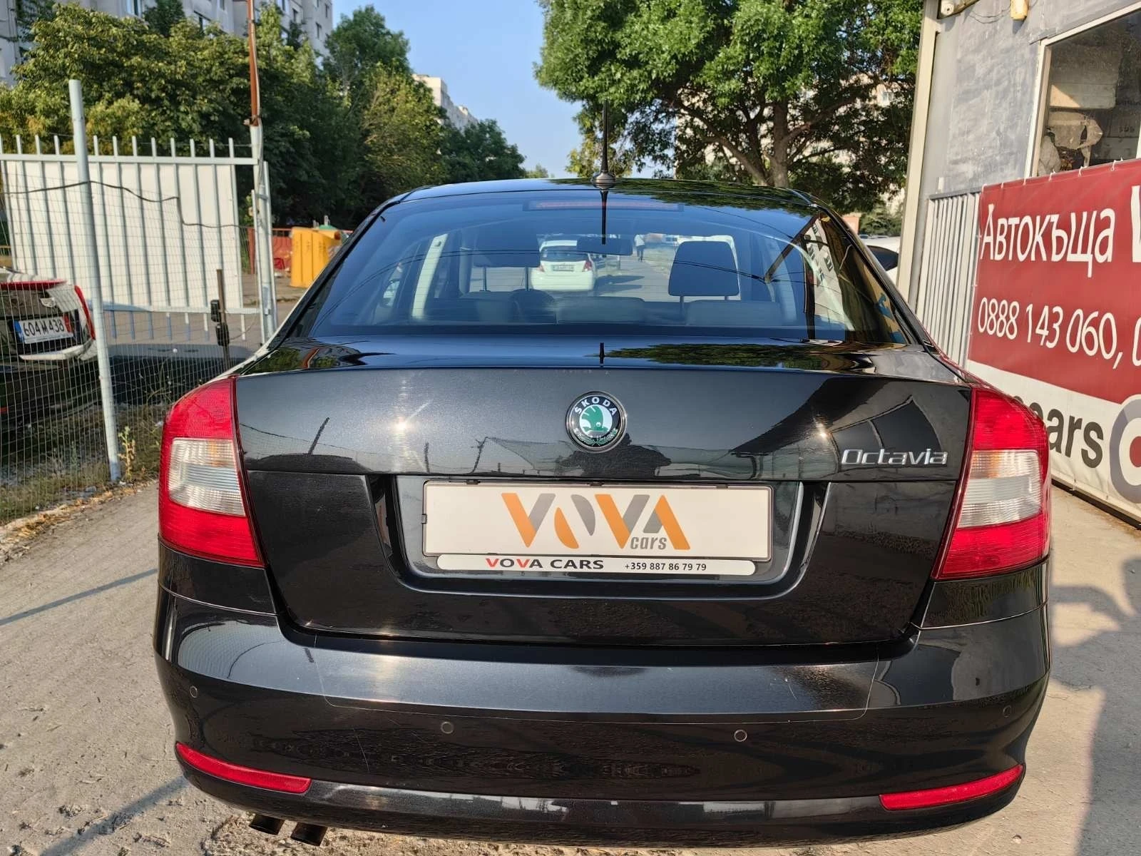 Skoda Octavia 1.8TSI-160к.с* Нави* Автопилот* Климатроник* Подгр - изображение 3