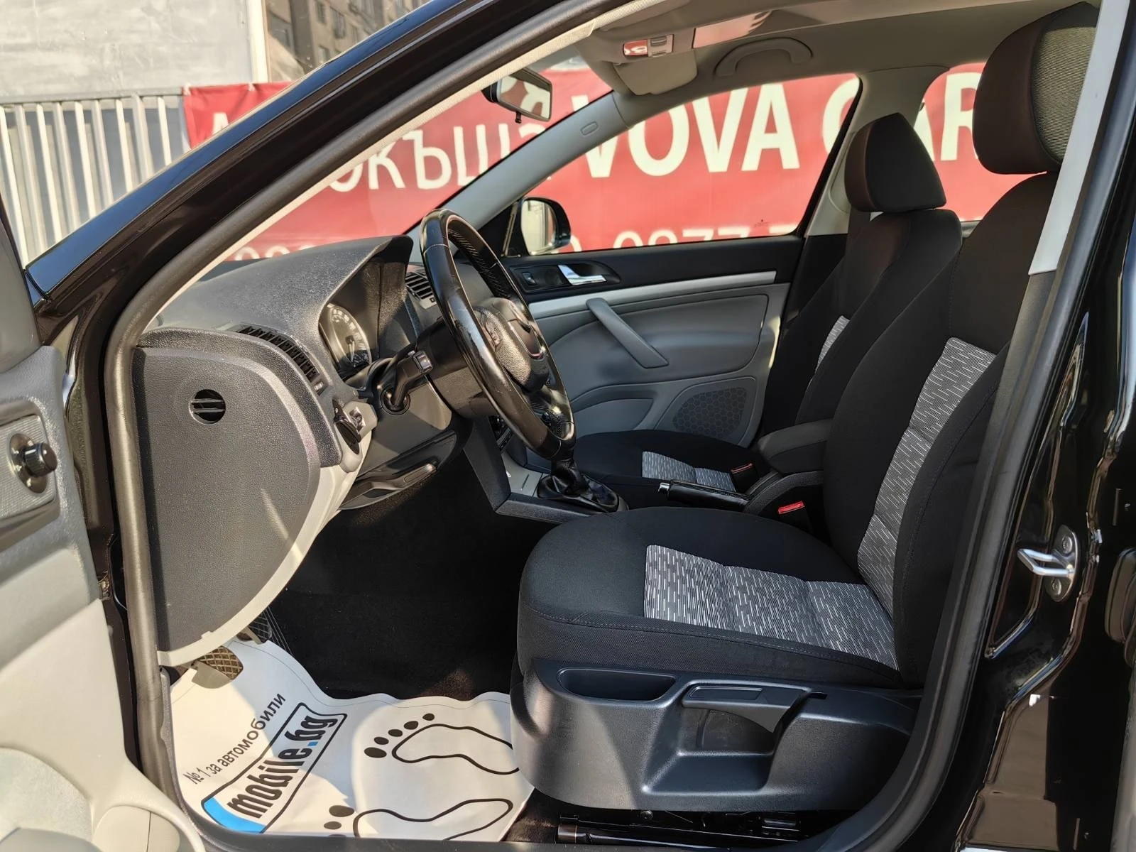 Skoda Octavia 1.8TSI-160к.с* Нави* Автопилот* Климатроник* Подгр - изображение 7