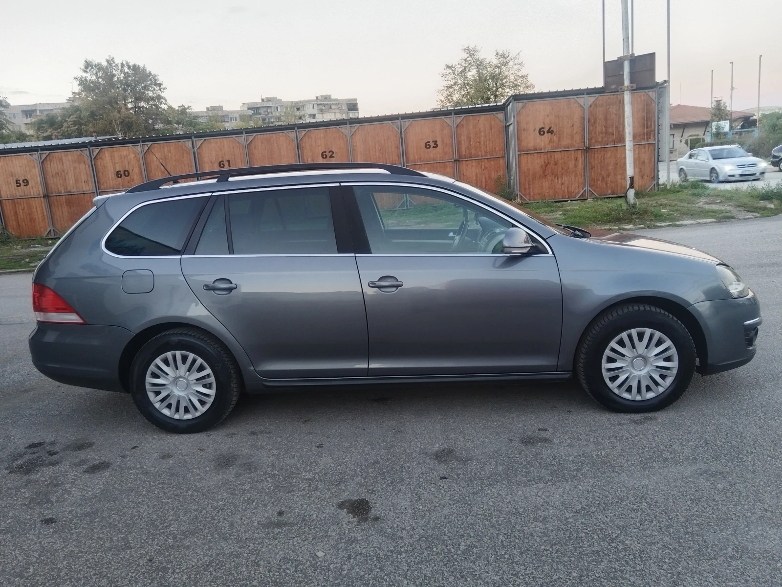 VW Golf 1.9 TDI 105к.с - изображение 2