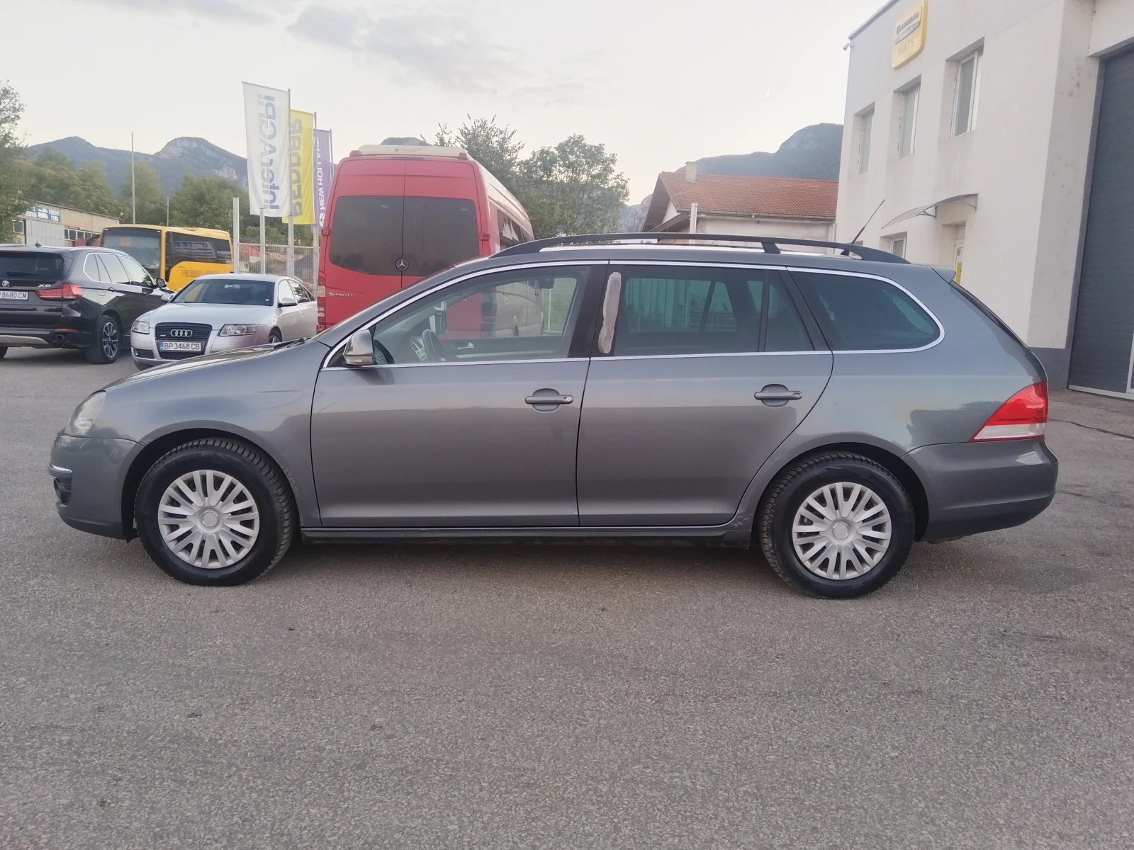 VW Golf 1.9 TDI 105к.с - изображение 7