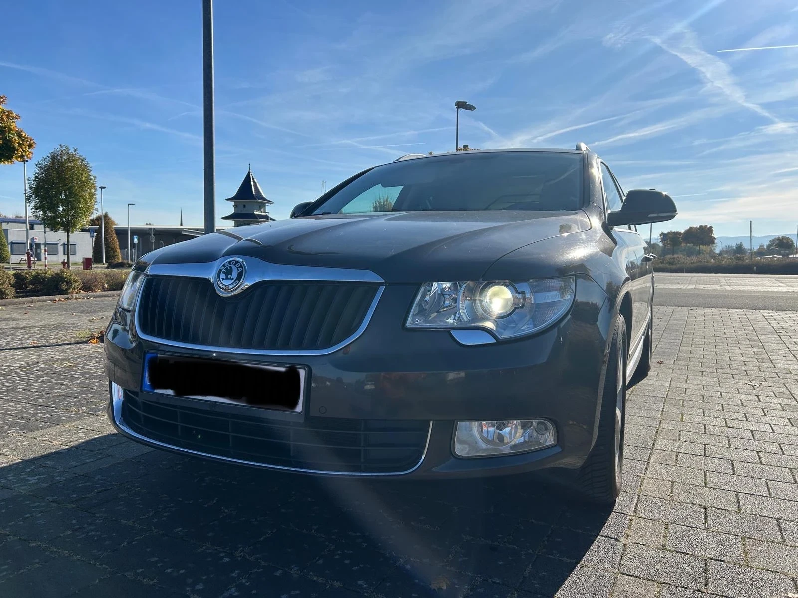 Skoda Superb Exklusiv DSG 2.0 TDI Германия - изображение 9