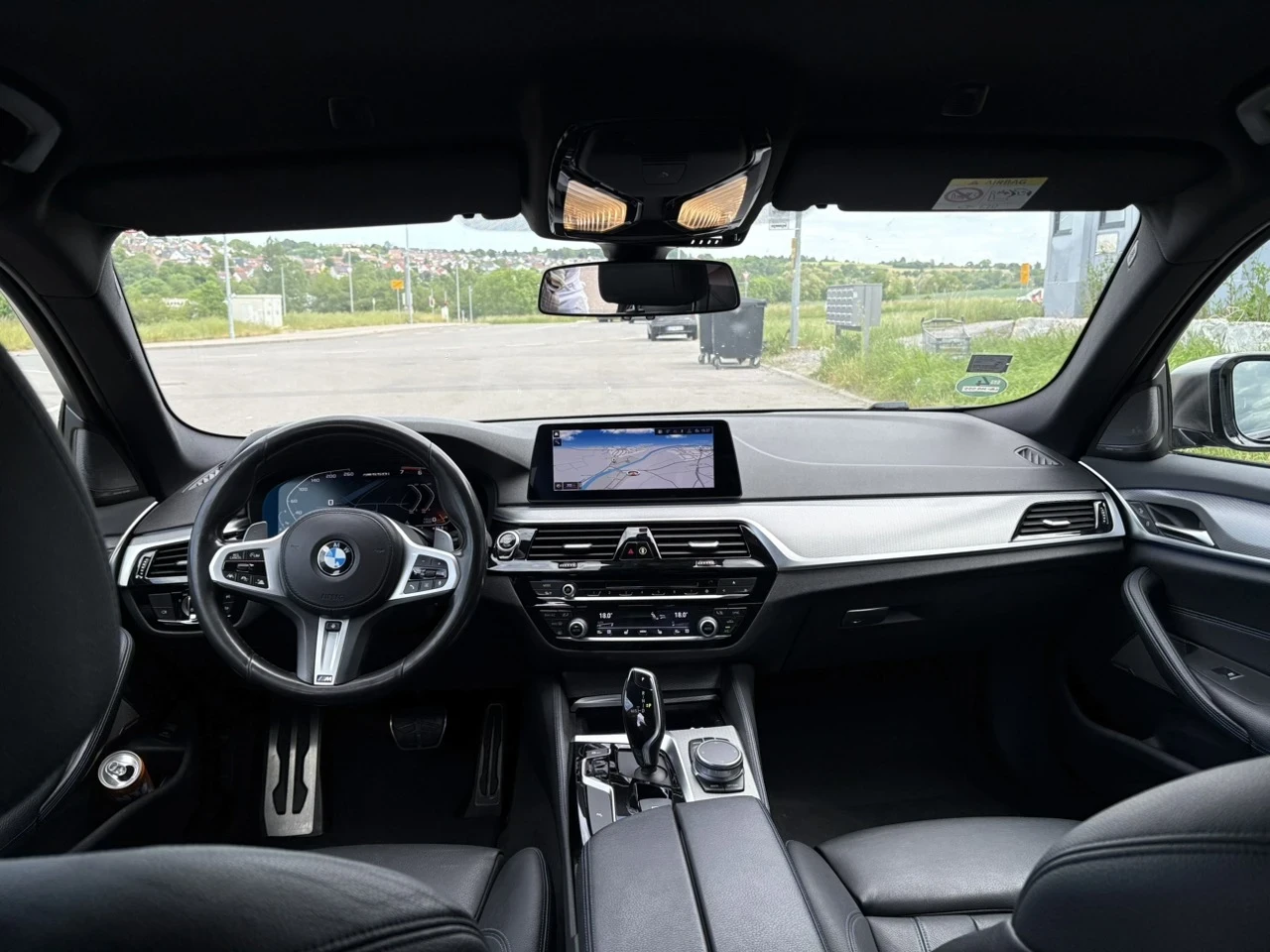 BMW 550 M550i ХDRIVE - изображение 9
