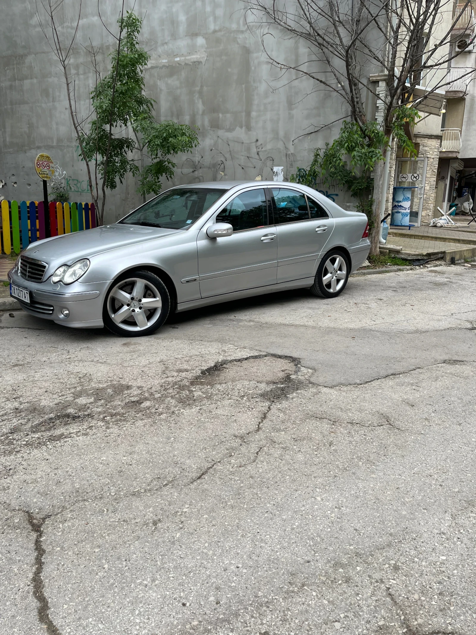 Mercedes-Benz C 220 Avangard - изображение 6