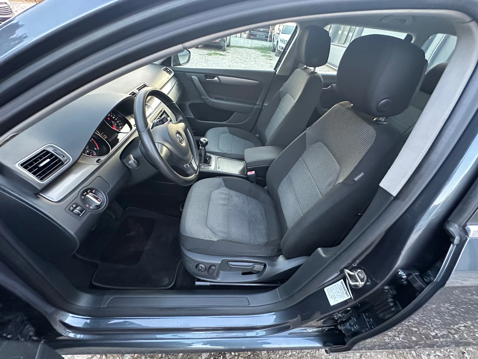 VW Passat 2.0TDI* TOP* Evro5* 6SPEED - изображение 9