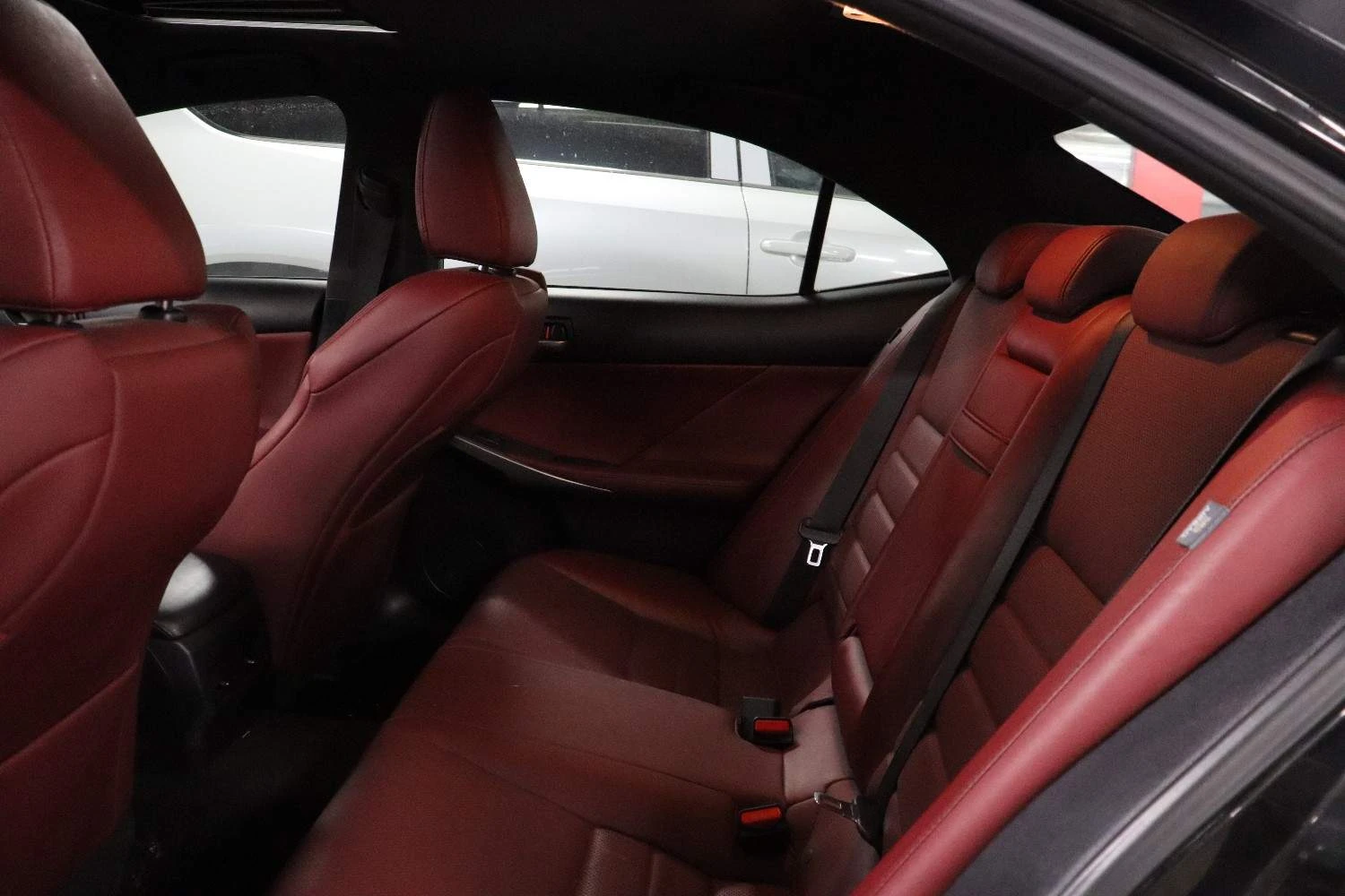 Lexus IS 300 * AWD * CARFAX * БЕЗ ПЪРВОНАЧАЛНА ВНОСКА - изображение 9