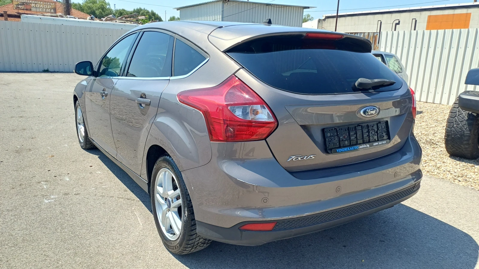 Ford Focus 1.6 ГАЗ - изображение 2