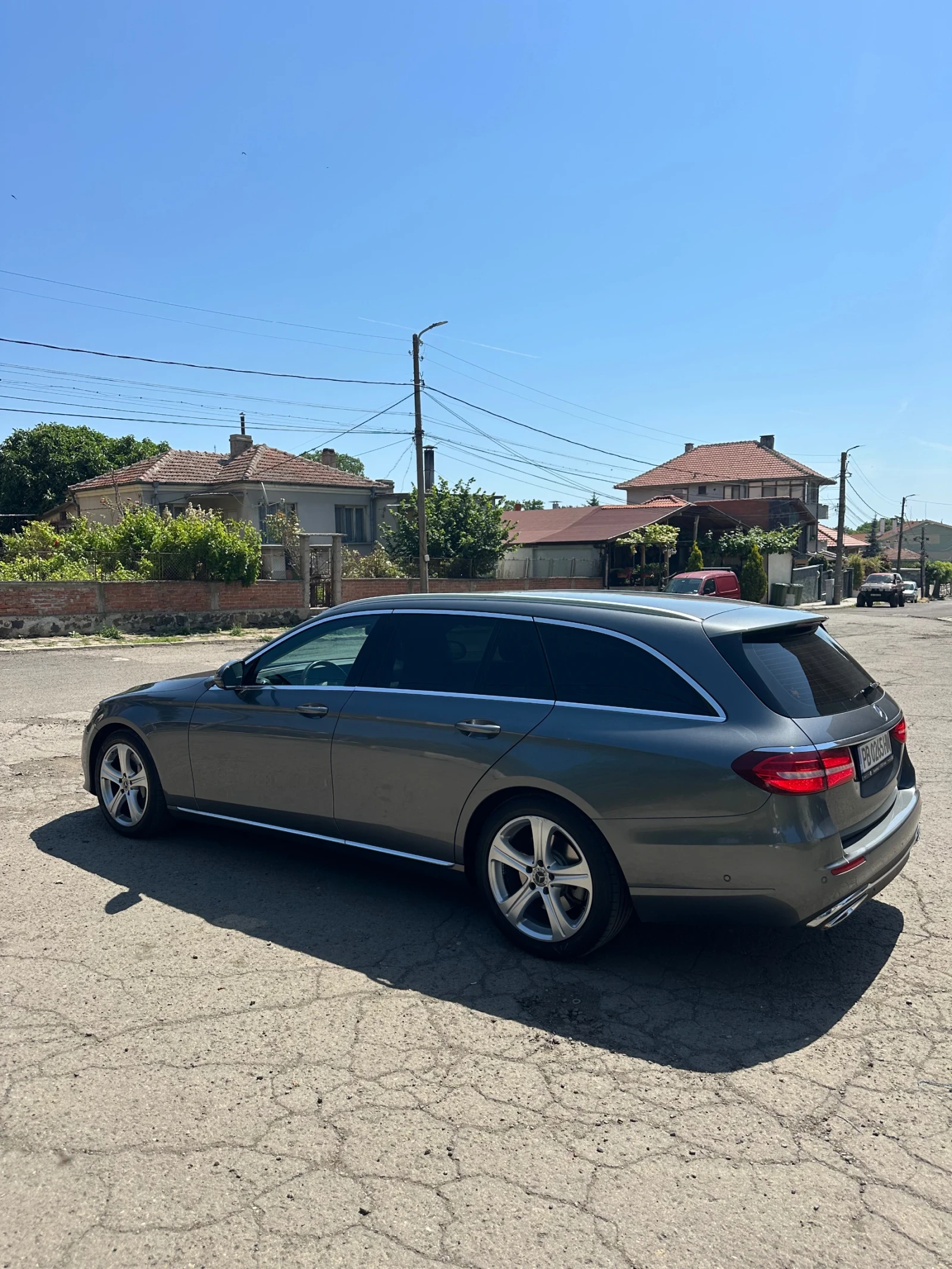 Mercedes-Benz E 350 4 MATIC - изображение 5
