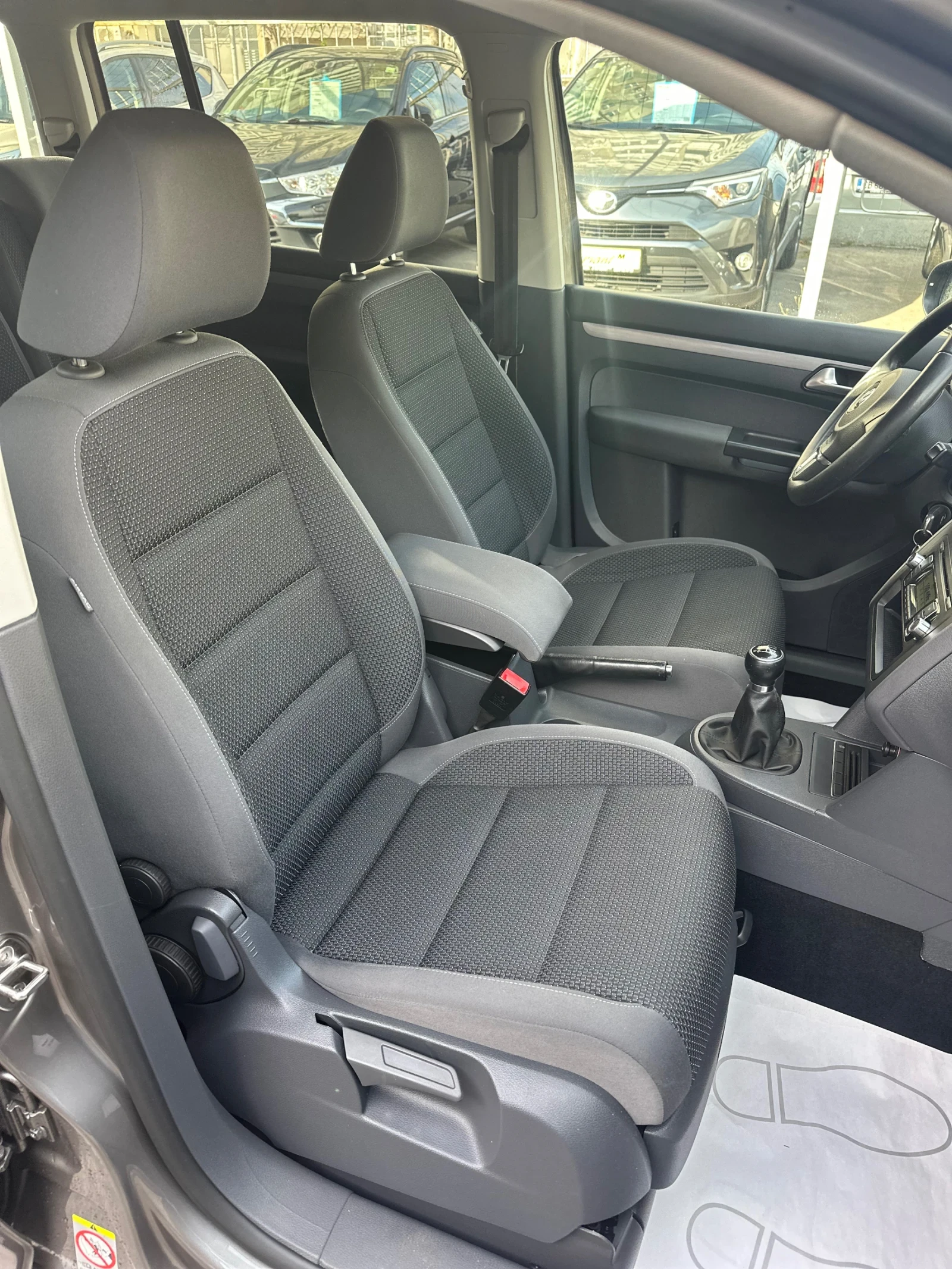 VW Touran 1.4i* 140kc* 130k* KM | Mobile.bg � ����������� 12