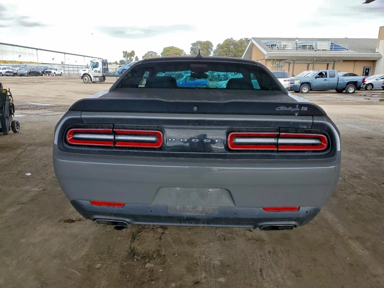 Dodge Challenger 5.7HEMI* R/T* ПЕРФЕКТНА - изображение 6