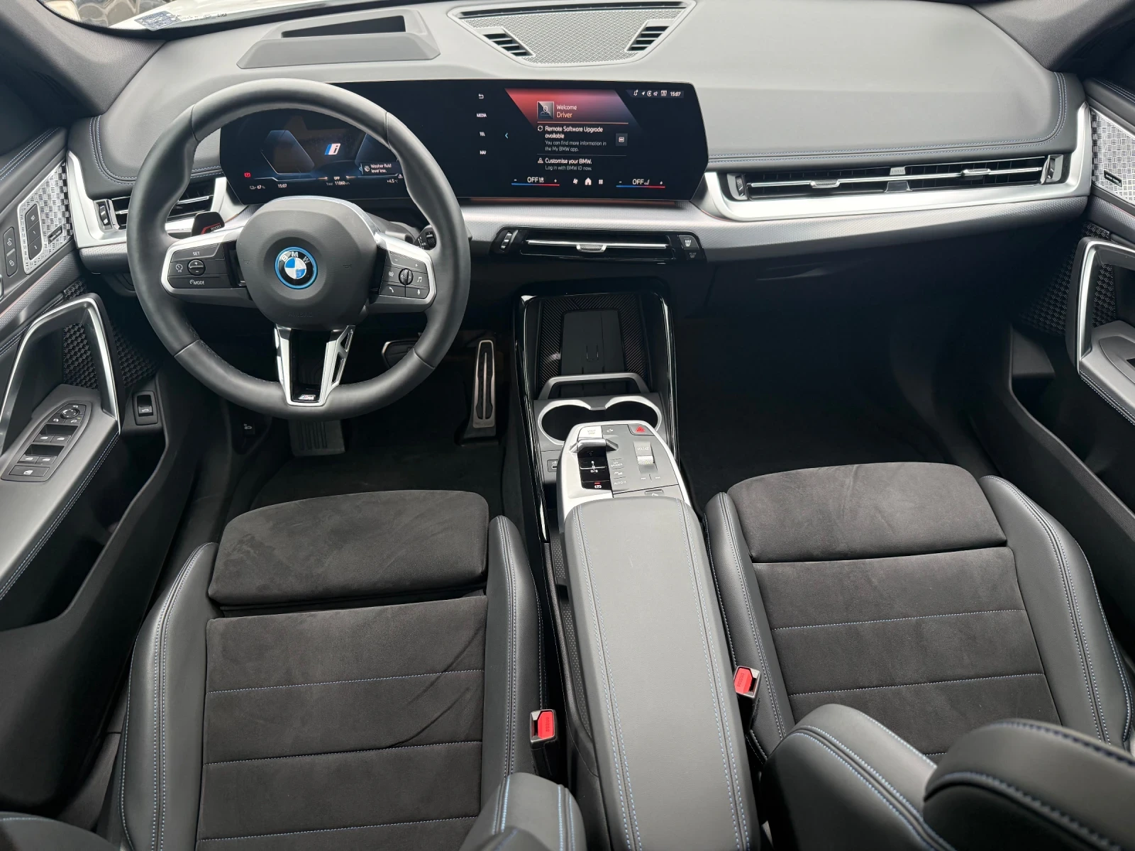 BMW iX1 iX1 xDrive30= M-Sport= ��������= 11000��= ������. | Mobile.bg � ����������� 17
