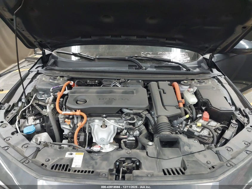 Honda Accord Hybrid Touring, снимка 10 - Автомобили и джипове - 53944072