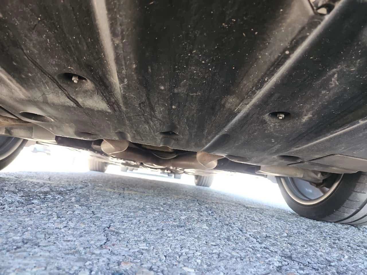 Mercedes-Benz C 43 AMG BURMESTER| HUD| 360| PANO| CARFAX| 2 КЛЮЧА, снимка 14 - Автомобили и джипове - 53998985