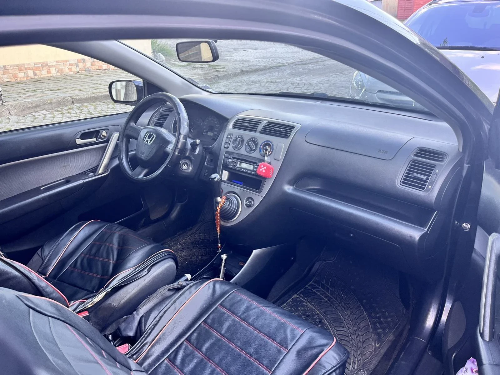 Honda Civic 1.7CDTI, снимка 7 - Автомобили и джипове - 54567867
