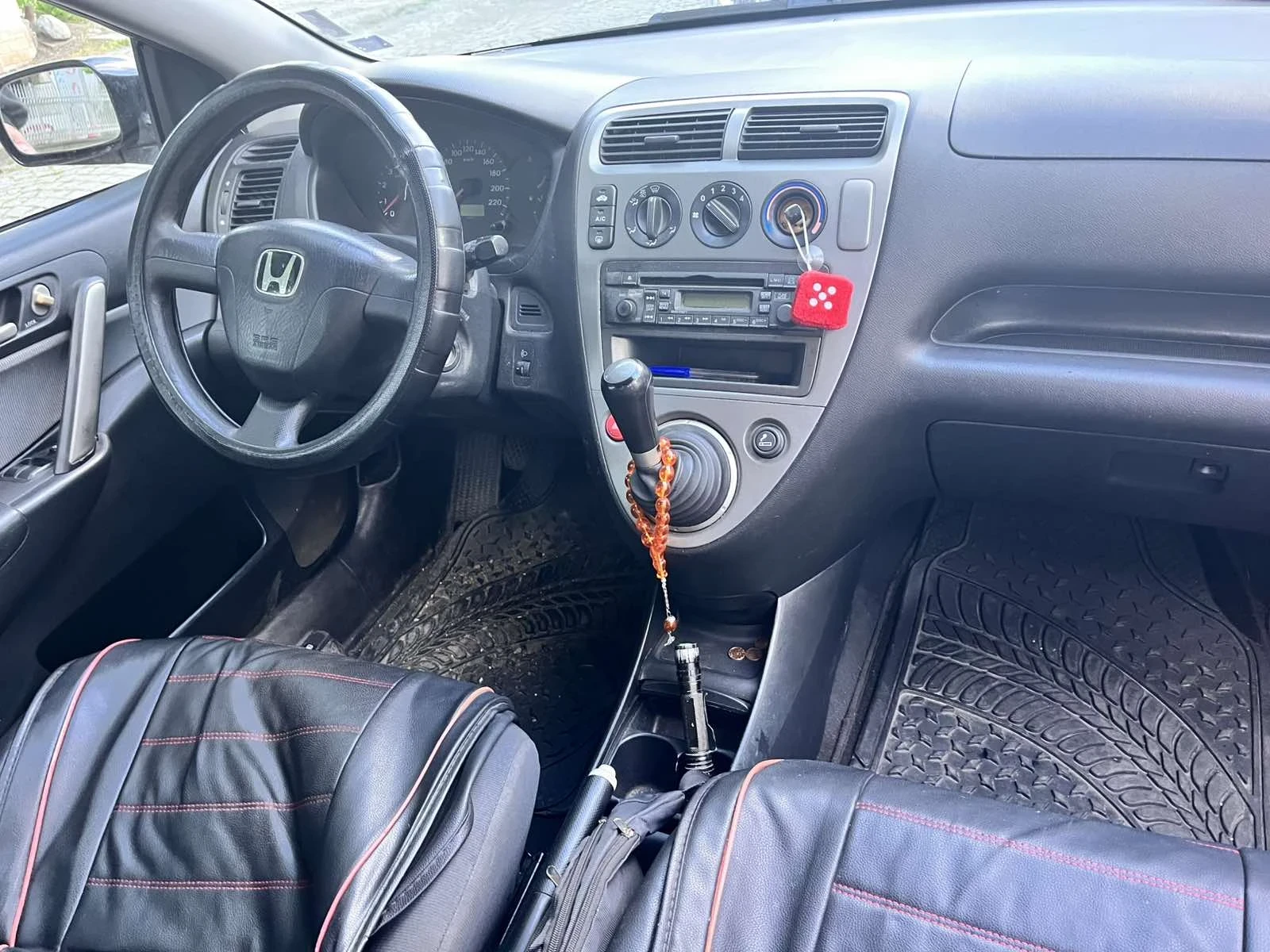 Honda Civic 1.7CDTI, снимка 8 - Автомобили и джипове - 54567867