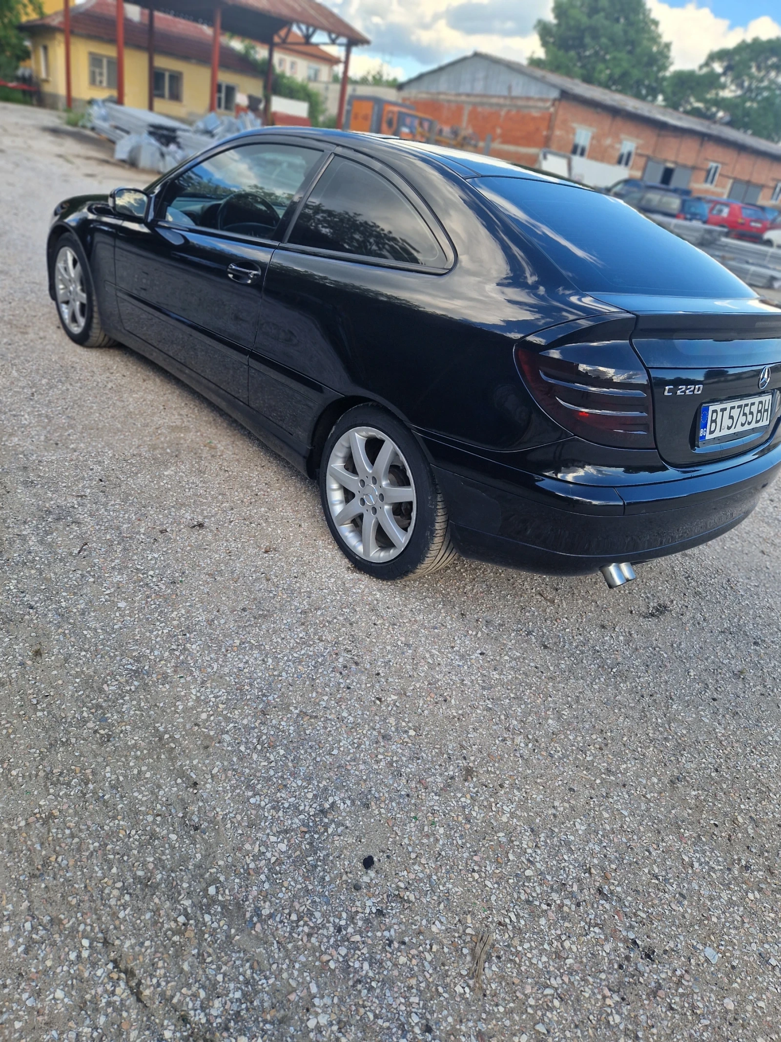 Mercedes-Benz C 220, снимка 5 - Автомобили и джипове - 54598714