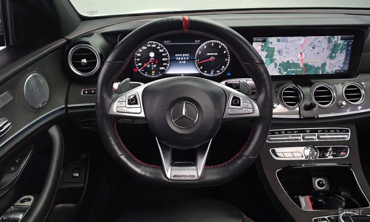 Mercedes-Benz E 43 AMG 4MATIC* BURMESTER* ОБДУХВАНЕ* ХЕДЪП* МАСАЖ* ПАНОРА, снимка 8 - Автомобили и джипове - 54801573