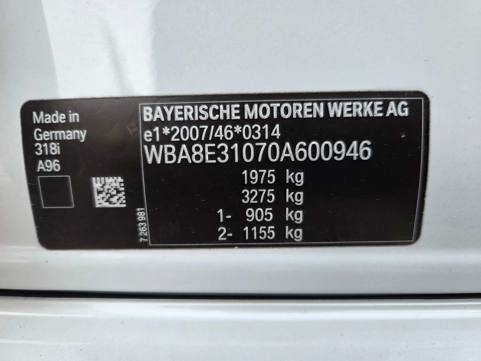 BMW 318 LCI Facelift * ГАРАНЦИЯ ДО 11.2026, снимка 13 - Автомобили и джипове - 55150295