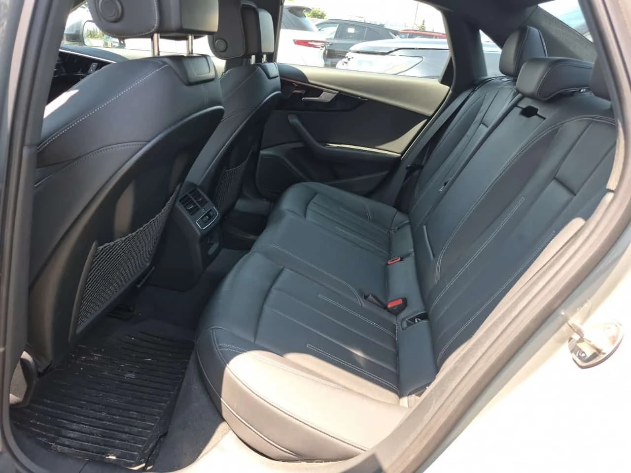 Audi A4 * PROGRESSIV * CARFAX * Без инциденти * , снимка 9 - Автомобили и джипове - 55274240