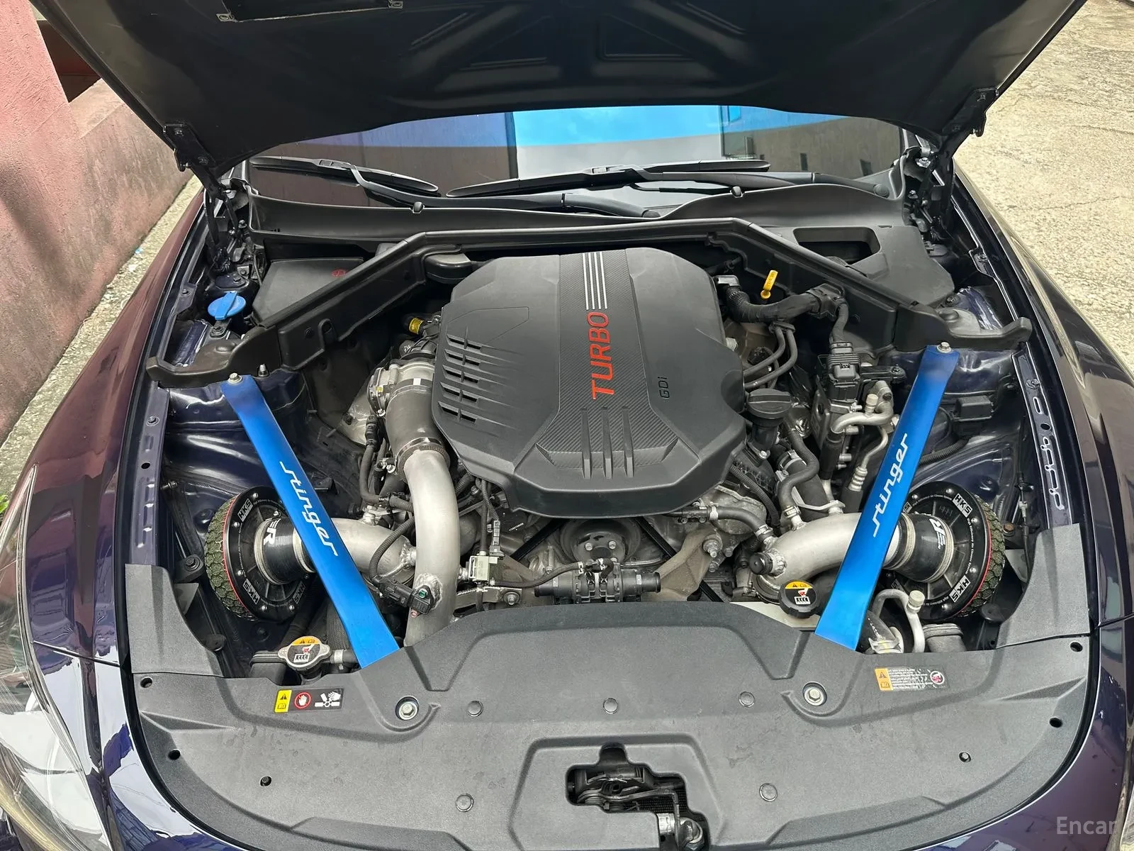 Kia Stinger 3.3 AWD\Хед ап\ТОП ЦЕНА, снимка 6 - Автомобили и джипове - 55584143