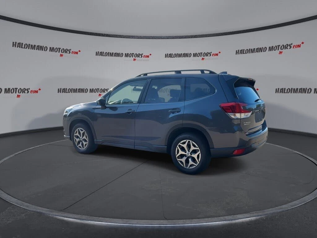 Subaru Forester 2.5* AWD* TOURING* ПАНОРАМА* ПОДГРЕВ* КАМЕРА* NAVI, снимка 5 - Автомобили и джипове - 55624462
